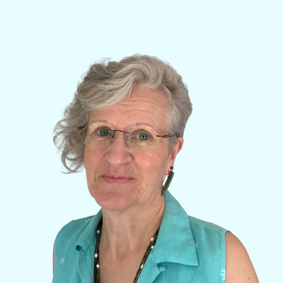 Sue Davies Reiki Master Teacher, Author & Artist